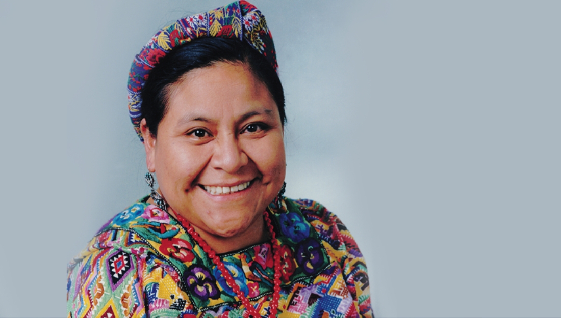 Desde joven, Rigoberta Menchú se involucró en diversas causas sociales