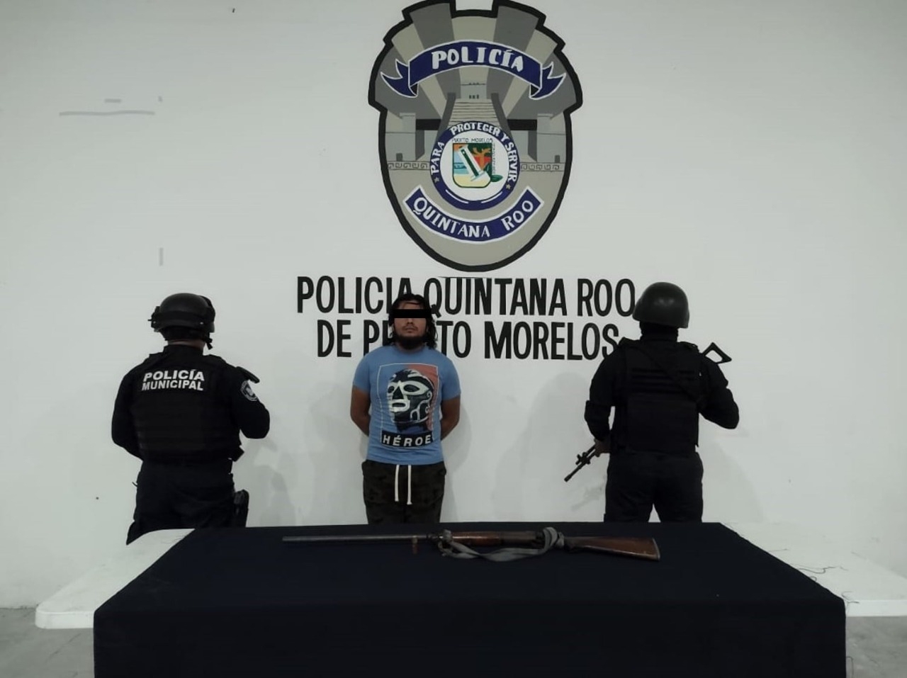 Matan de un tiro en la cabeza a menor de 14 años en Puerto Morelos