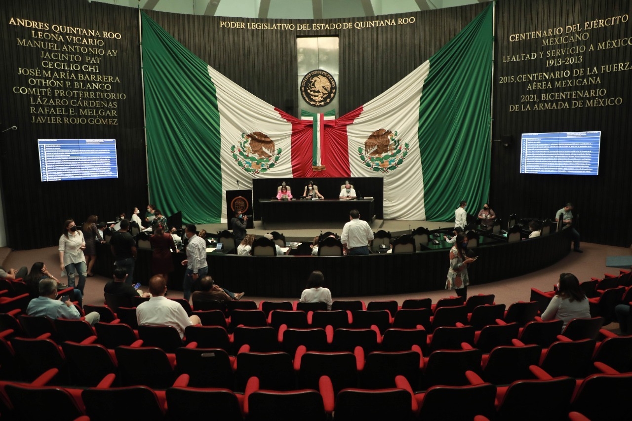 Congreso de Quintana Roo exhorta a aumentar vigilancia para evitar robos a escuelas