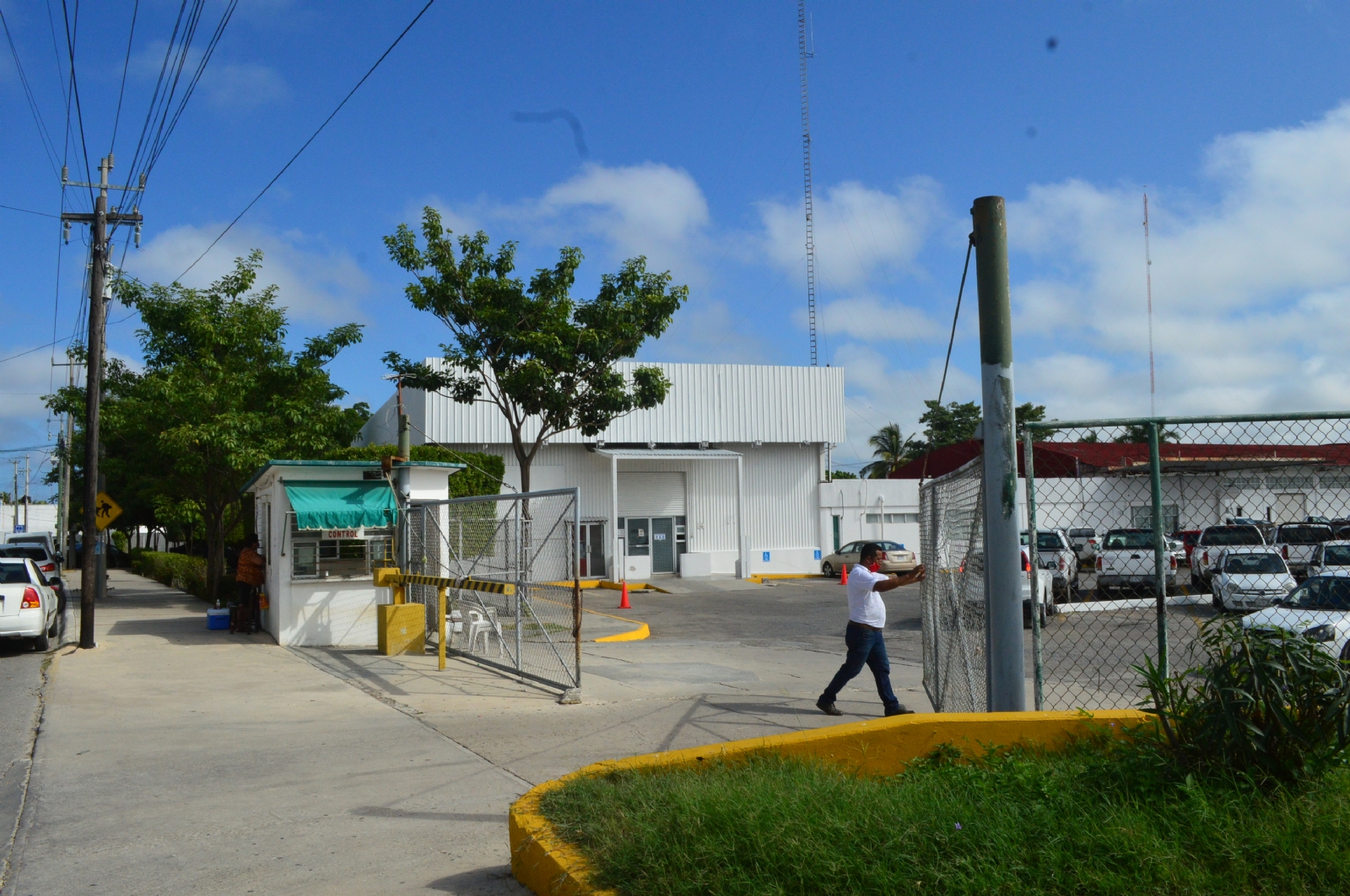 Trabajadores de Seduopi preparan paro laboral en Campeche