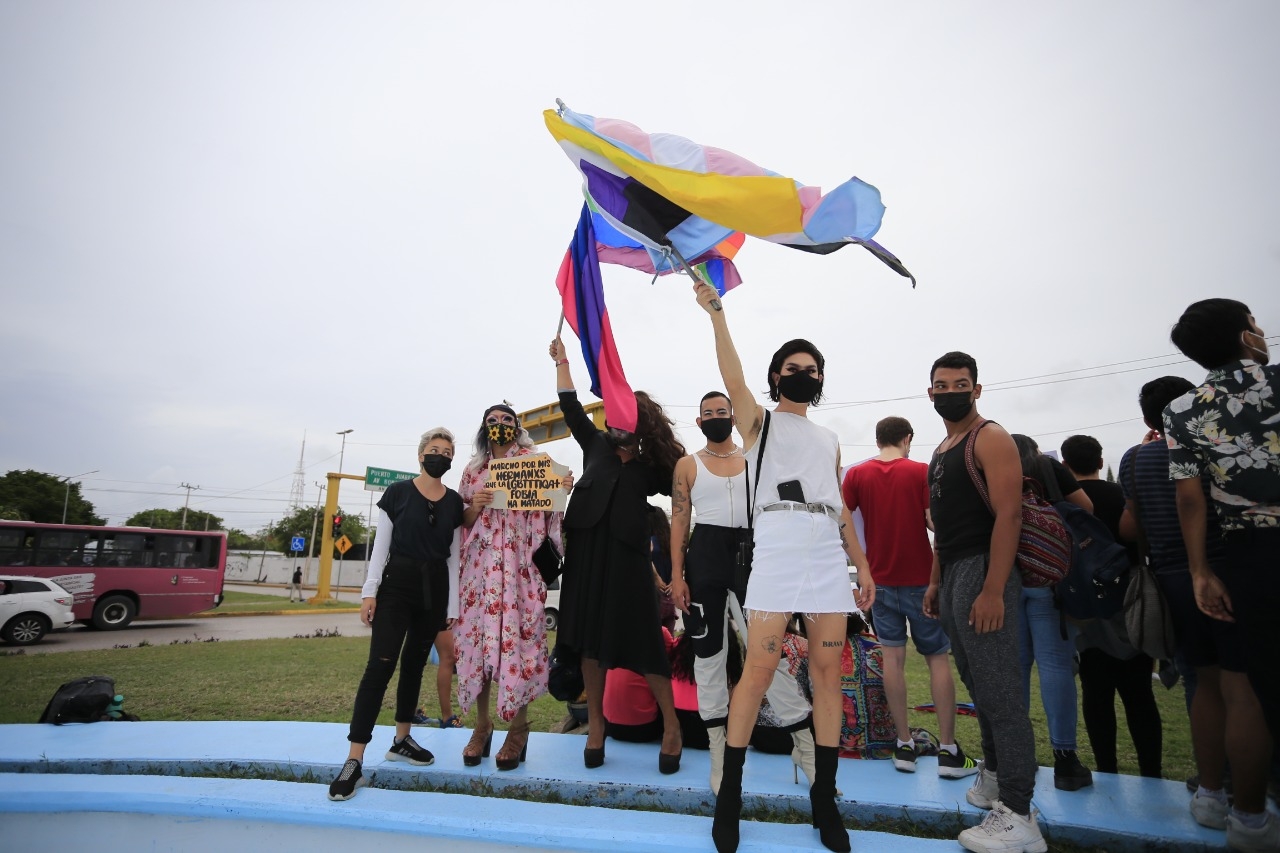 Mujeres Transgénero, las que más sufren para encontrar trabajo en Cancún: Colectivo LGBT