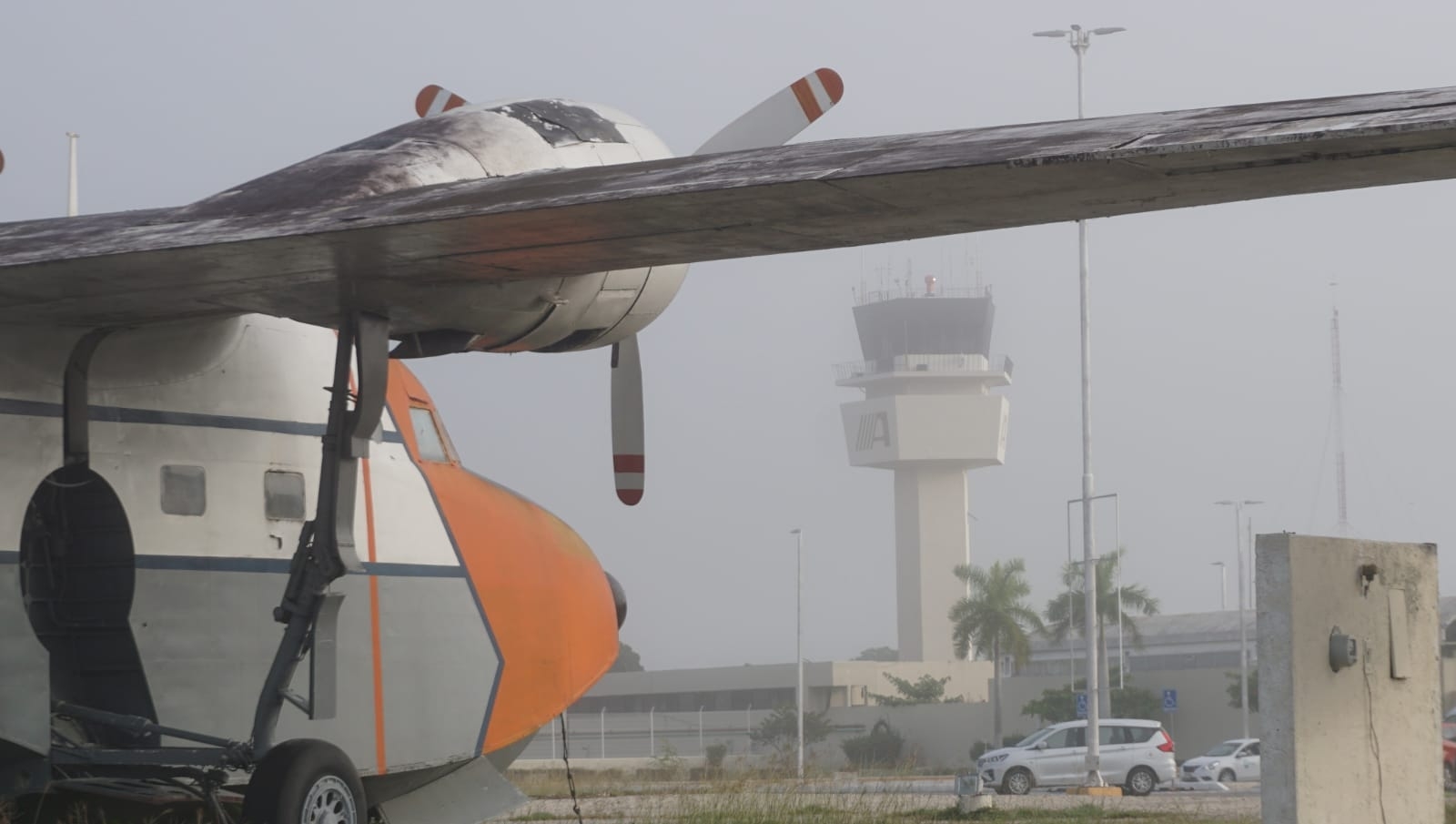 Desvían vuelo del aeropuerto de Campeche a Mérida por dificultades para aterrizar