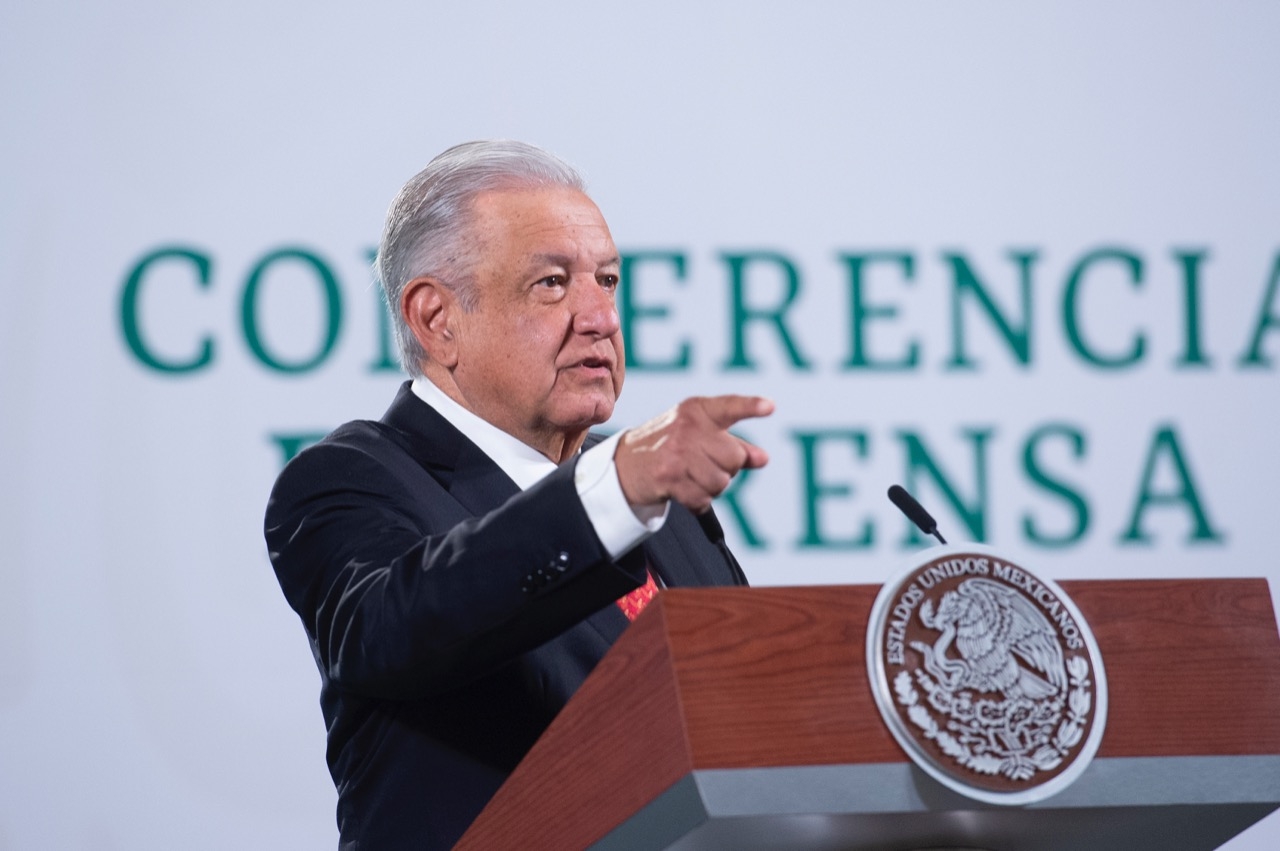 López Obrador enviará carta a la OMS para aprobación de vacunas anticovid
