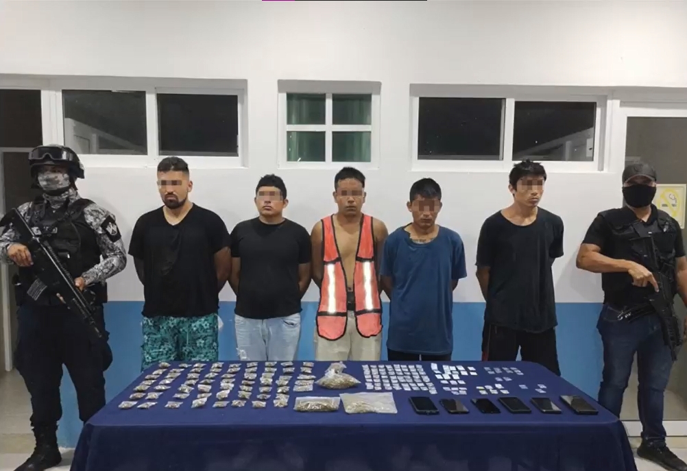 Detienen a nueve hombres acusados de homicidio y narcomenudeo en Tulum