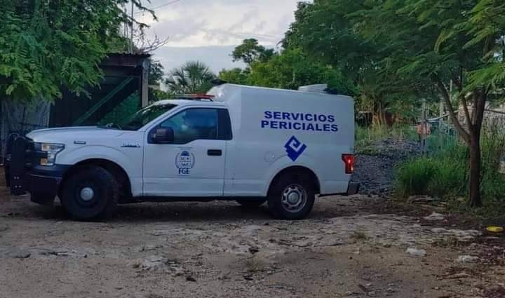 Personal del Semefo acudió a la comunidad Lázaro Cárdenas en Bacalar para el levantamiento de los restos humanos