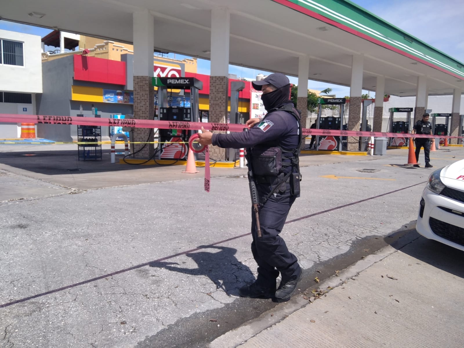 Incendio en gasolinera en Ciudad del Carmen deja dos heridos