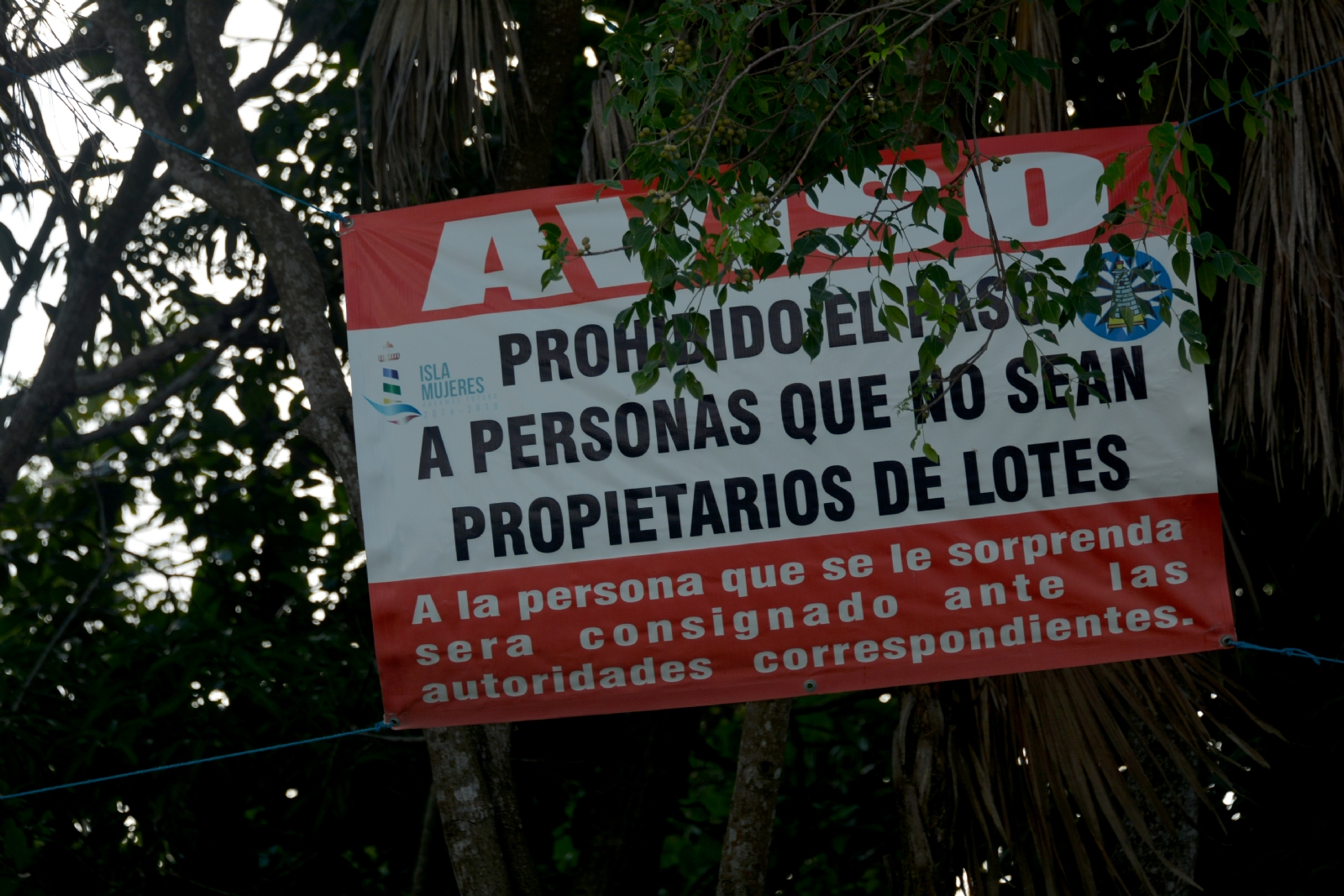 Condicionan entrega de predios a defraudados por el 'Indio Blanco' en Isla Mujeres