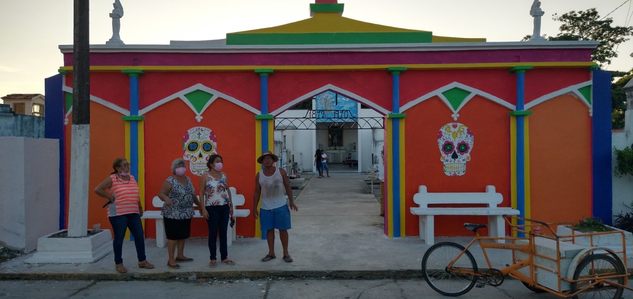 Nueva fachada del Panteón Municipal de Campeche causa indignación en ciudadanos