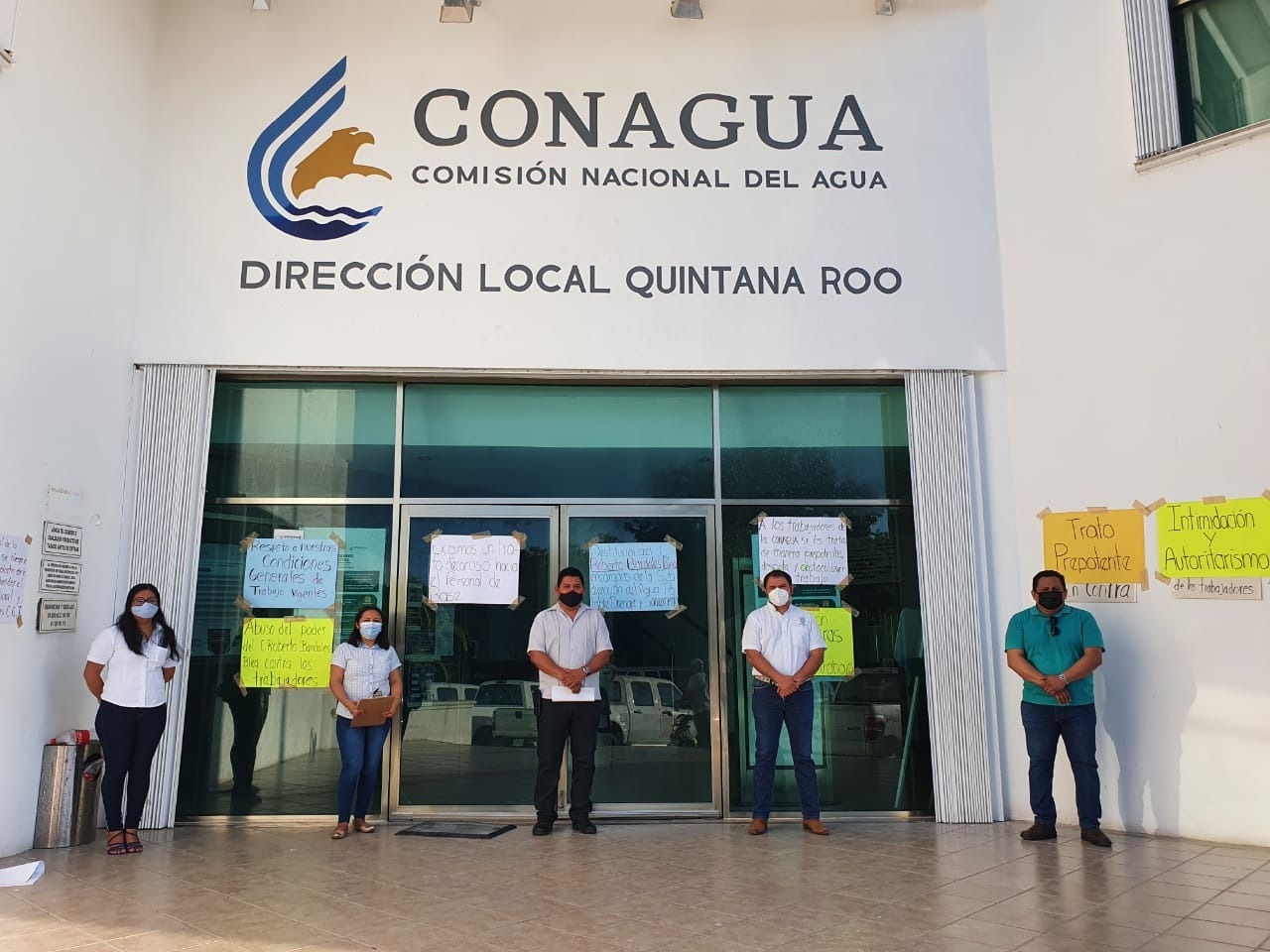 Empleados de Conagua realizan paro de labores en Chetumal; denuncian maltratos