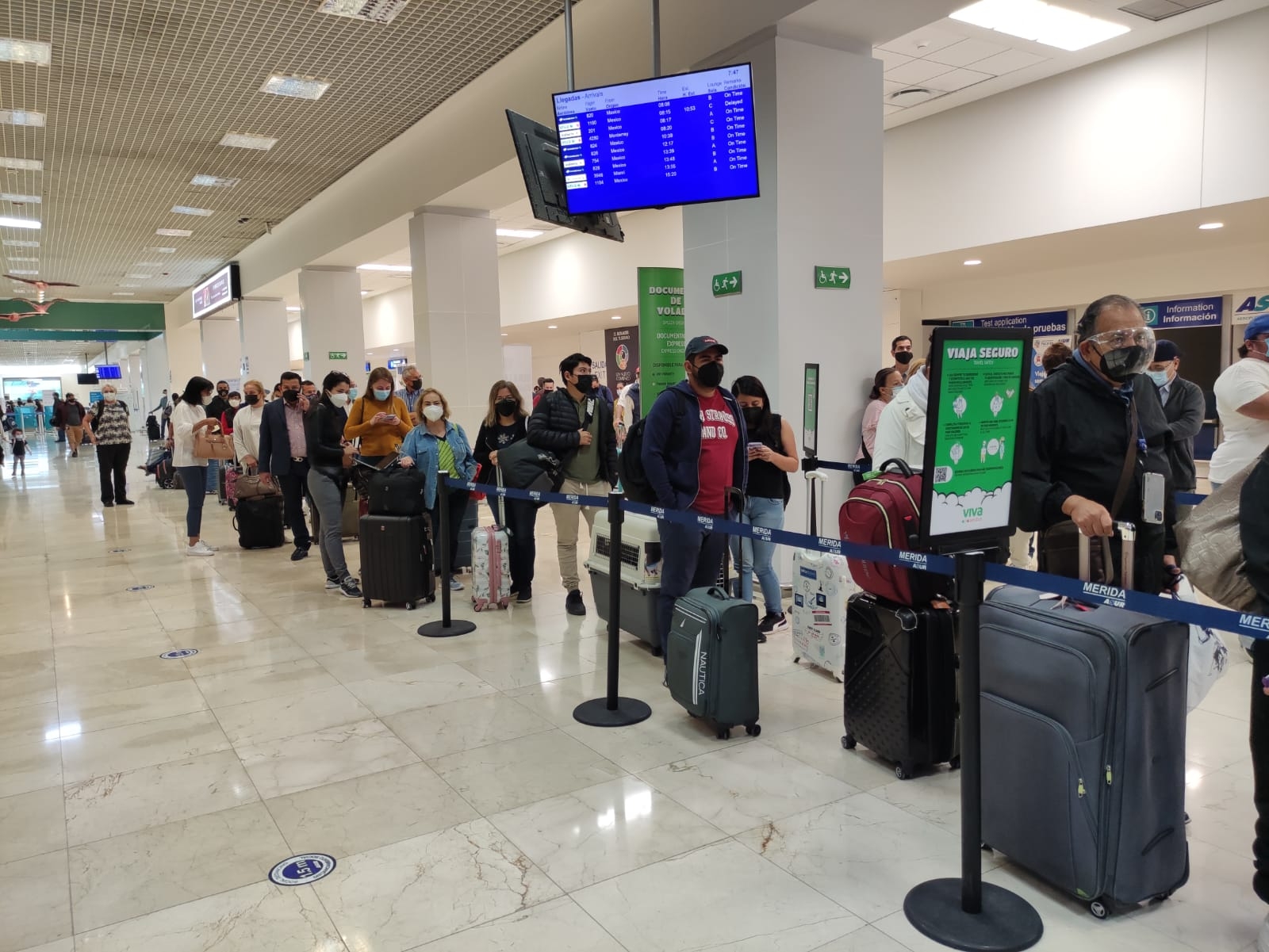 Tráfico aéreo en CDMX retrasa llegada de vuelos al aeropuerto de Mérida