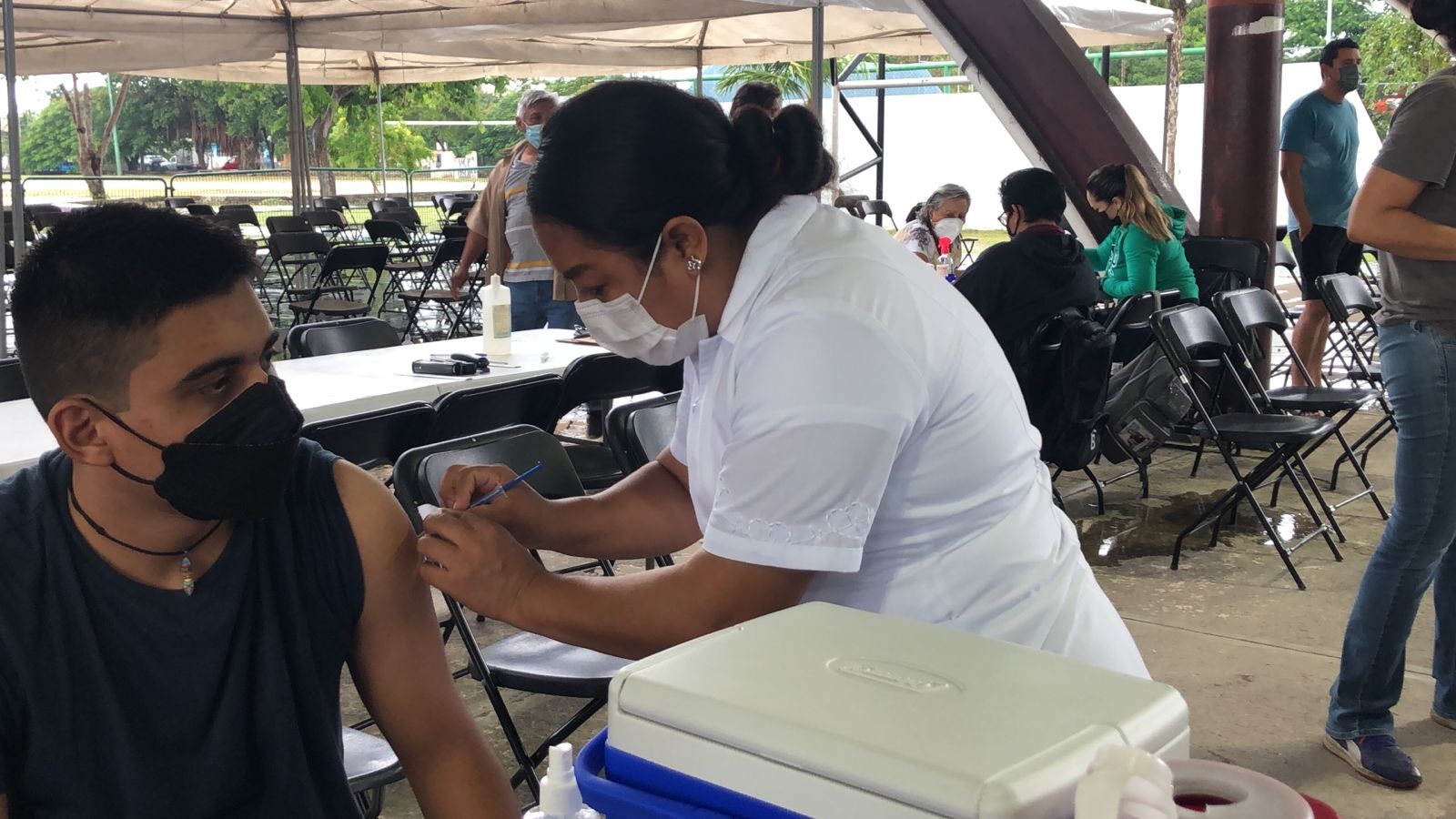 Se registra baja afluencia en módulos de vacunación anticovid para rezagados en Cancún