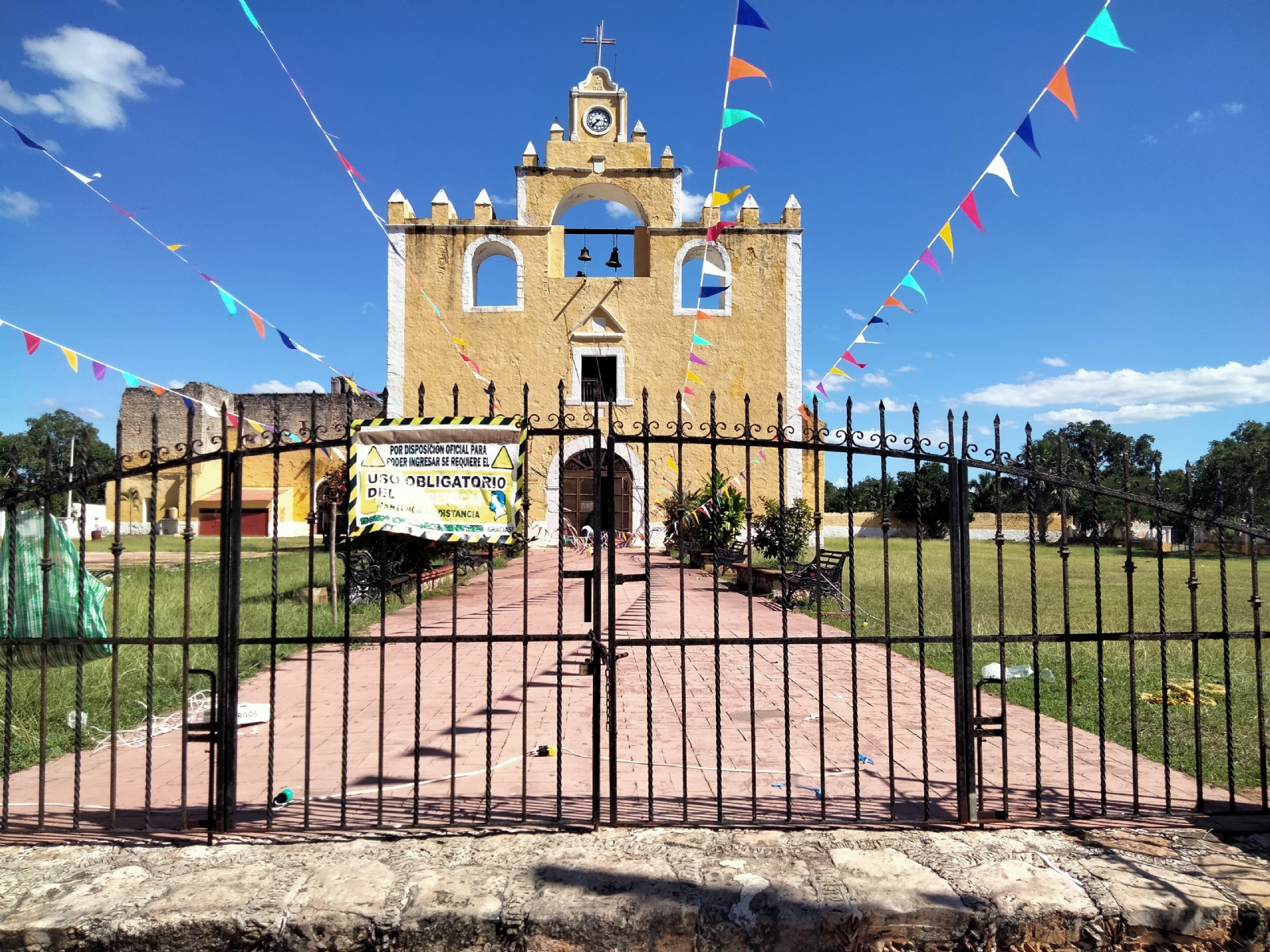 Inicia jornada eucarística al Santísimo Sacramento en Tekit, Yucatán