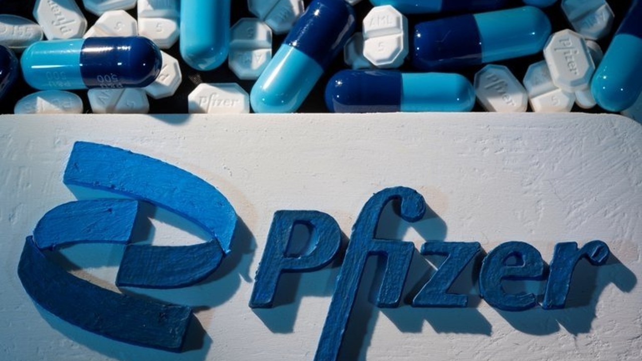 Pfizer autoriza fabricación genérica de su pastilla contra el COVID-19 en 95 países