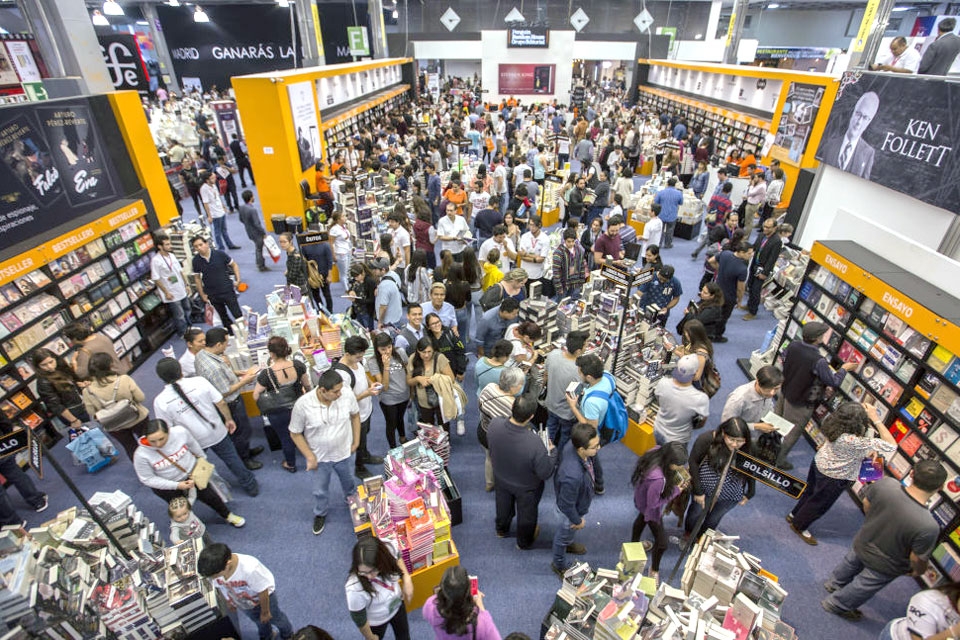 Casa Editorial UADY participa en la Feria Internacional del Libro de Guadalajara