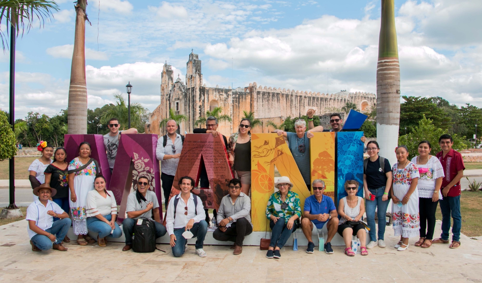 Participantes del Tianguis Turístico de Mérida visitan el pueblo mágico de Maní