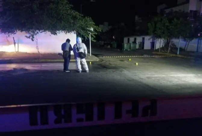 Atacan a balazos a menor de edad en colonia Villas del Sol de Playa del Carmen