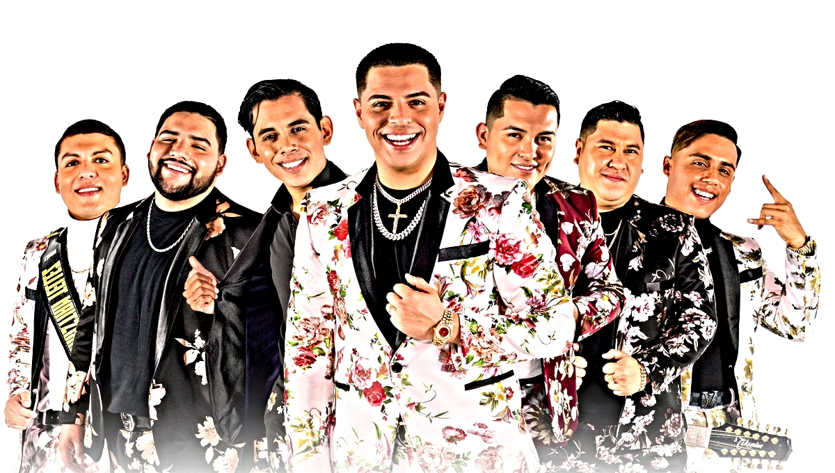 Descubre cuál es la canción de Grupo Firme que es de Espinoza Paz y que Eduin Caz asegura fue la que lo llevó al éxito.