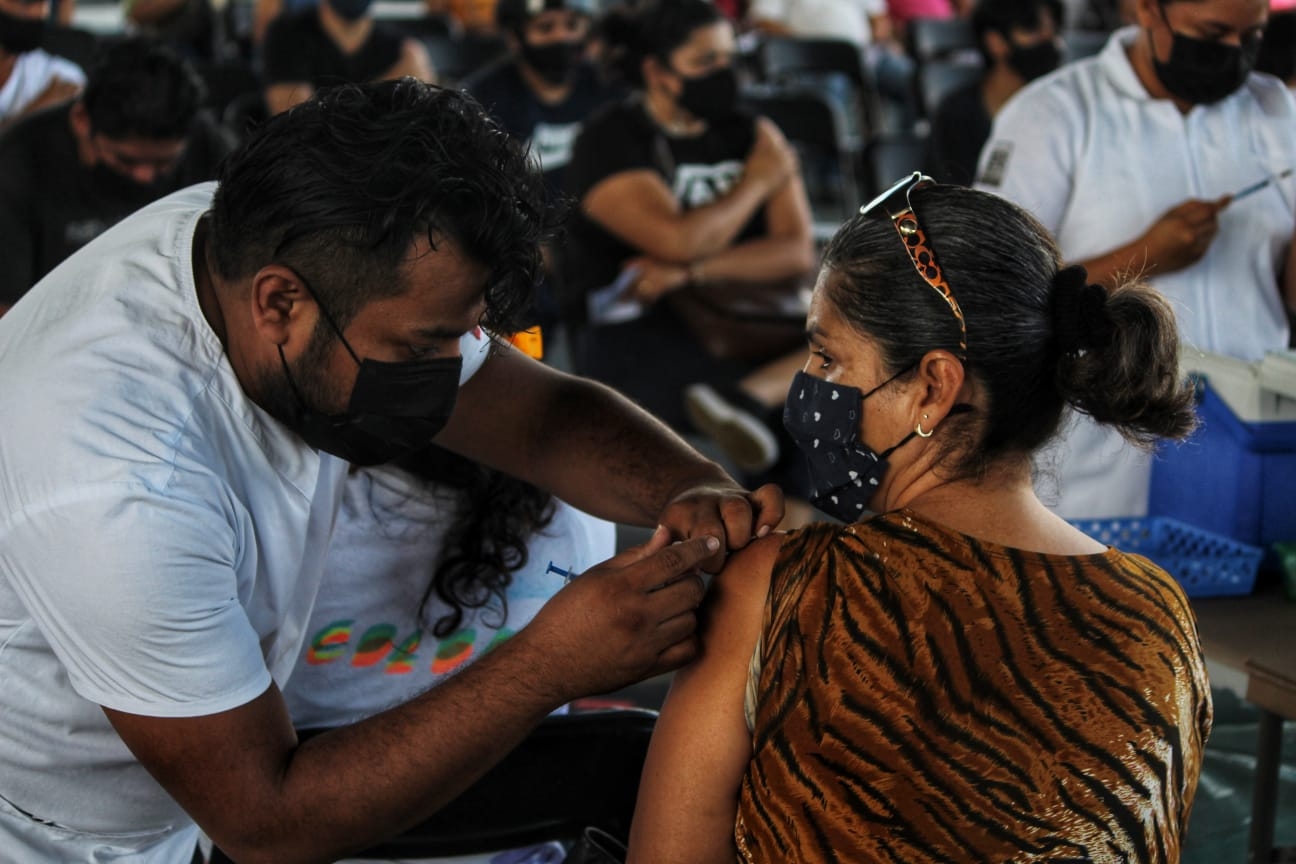 Continúan bajando los contagios en Yucatán