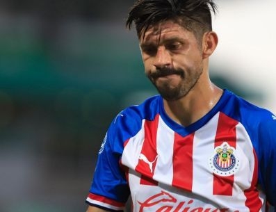 Oficial: Oribe Peralta deja a las Chivas luego de no renovar
