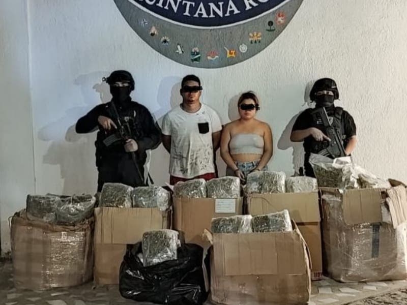 Detienen a pareja con más de 60 kilos de marihuana en Playa del Carmen