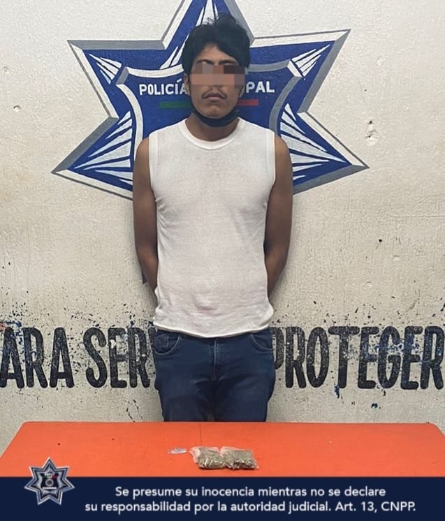 Capturan a un hombre con droga sobre la carretera Cancún-Playa del Carmen