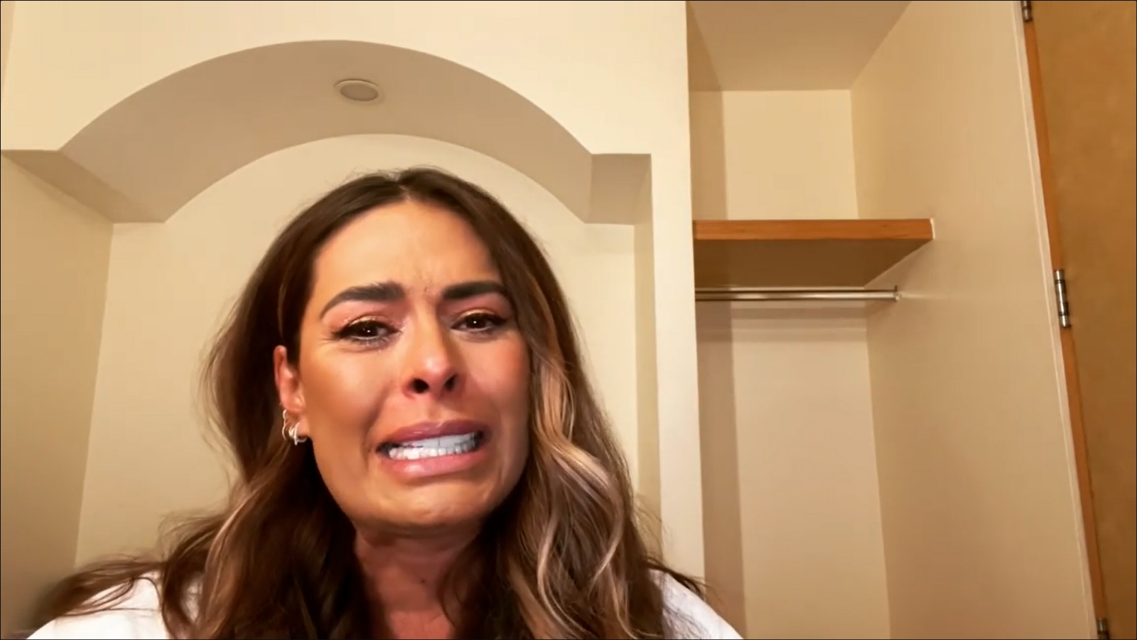 Galilea Montijo llora por los rumores de su relación con un narcotraficante: VIDEO