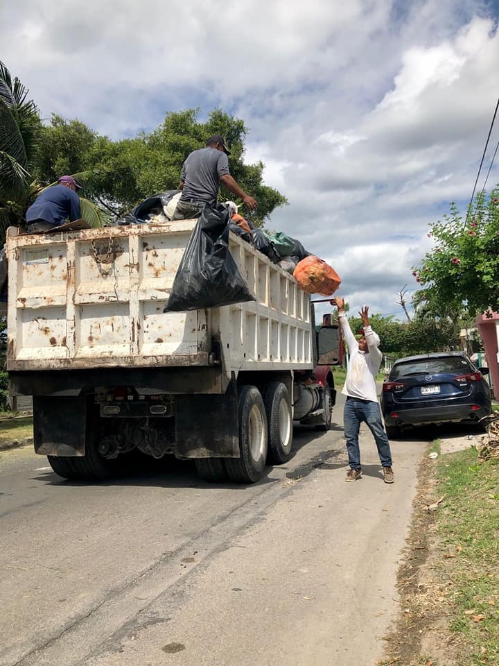Alcaldía de Chetumal mantiene recoja de basura con volquetes pese a subsidio estatal