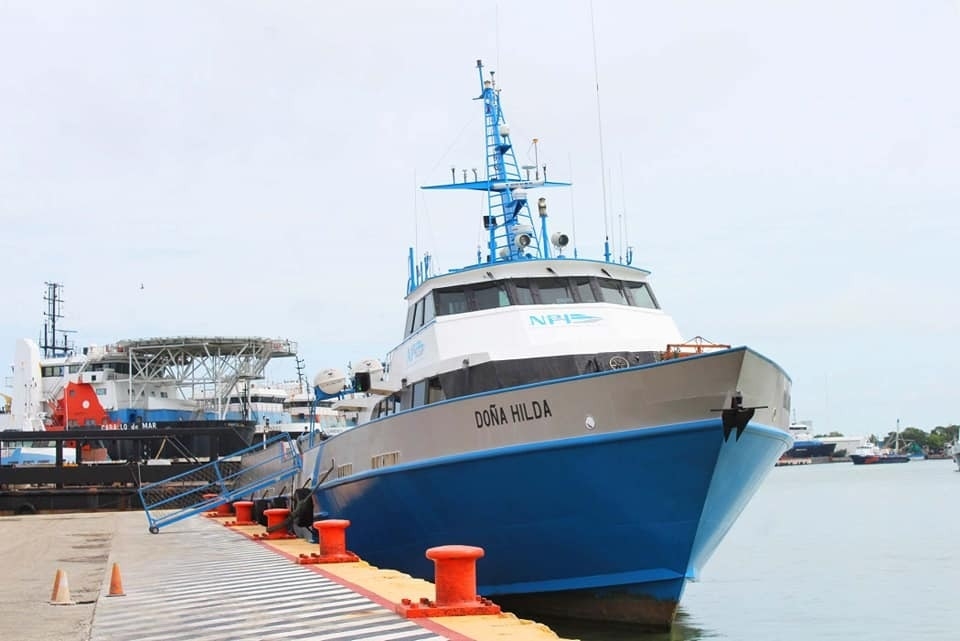Marina y Semarnat determinarán retiro de barcos de Oceanografía en Ciudad del Carmen