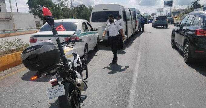 Reportan accidente vehicular múltiple en el Boulevard Luis Donaldo Colosio
