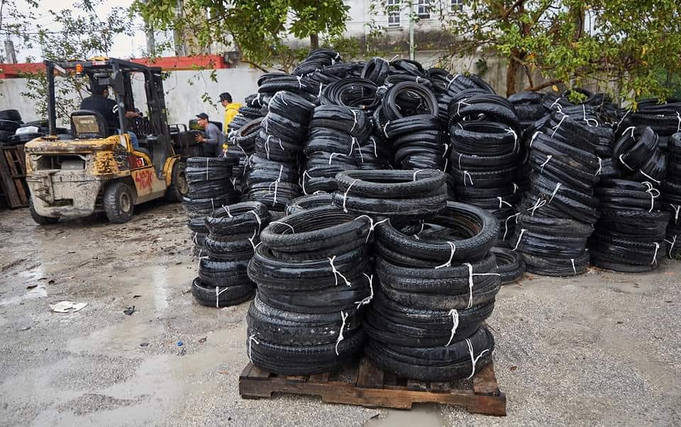 Suman 90 toneladas de llantas inservibles recogidas en colonias de Cozumel