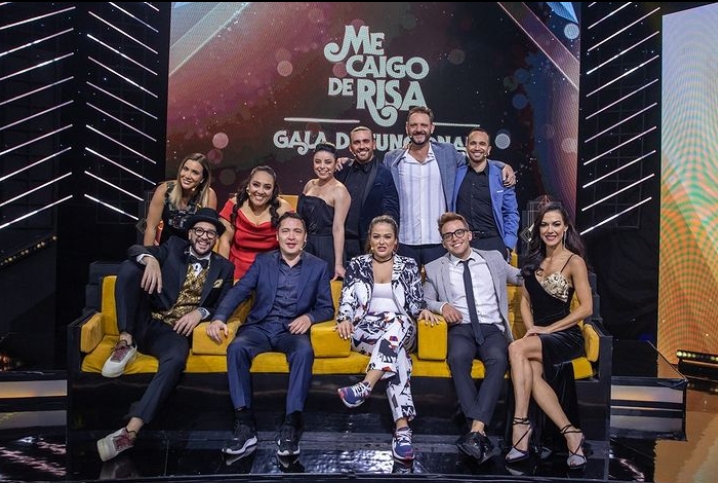 La Familia Disfuncional regresó el pasado lunes a las pantallas de Canal 5. Foto:  Foto: Instagram @mecaigoderisaof