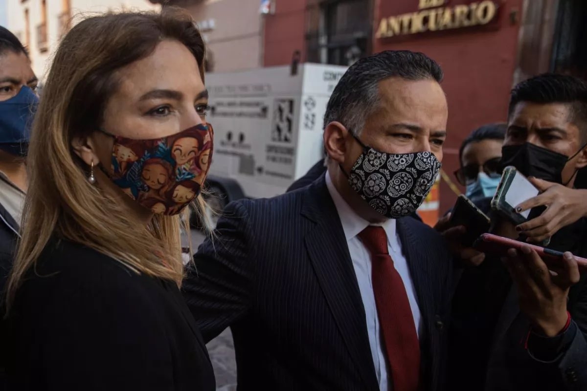 Santiago Nieto se ha convertido en el blanco de los narcos en México