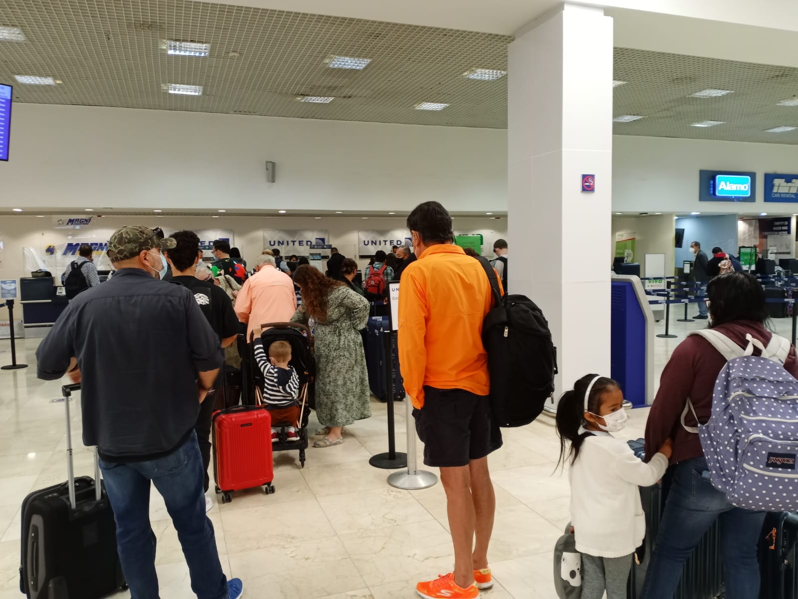 Aerolíneas atrasan cinco vuelos en el aeropuerto de Mérida