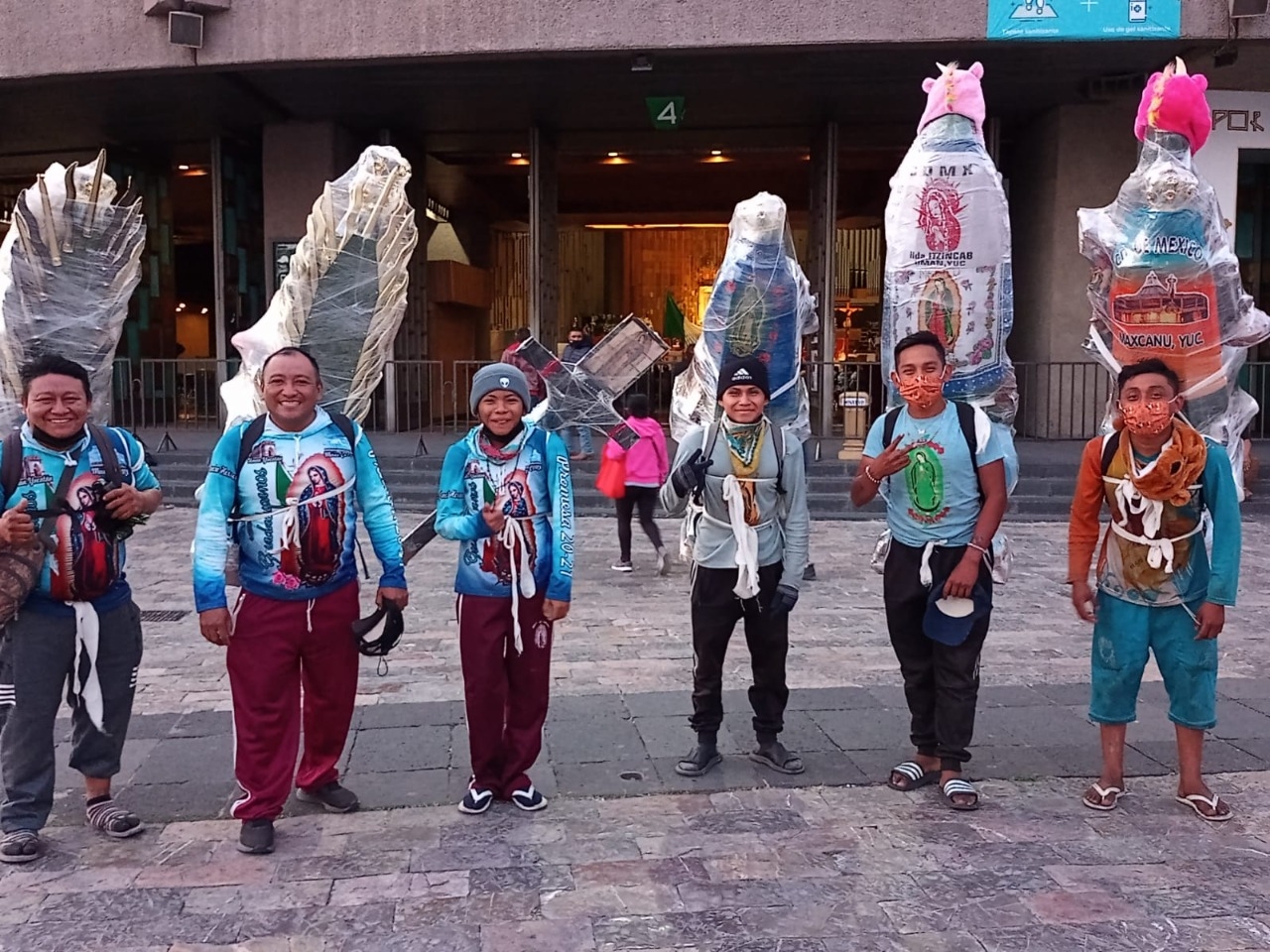 Peregrinos yucatecos viajan a la Basílica de Guadalupe para demostrar su fe