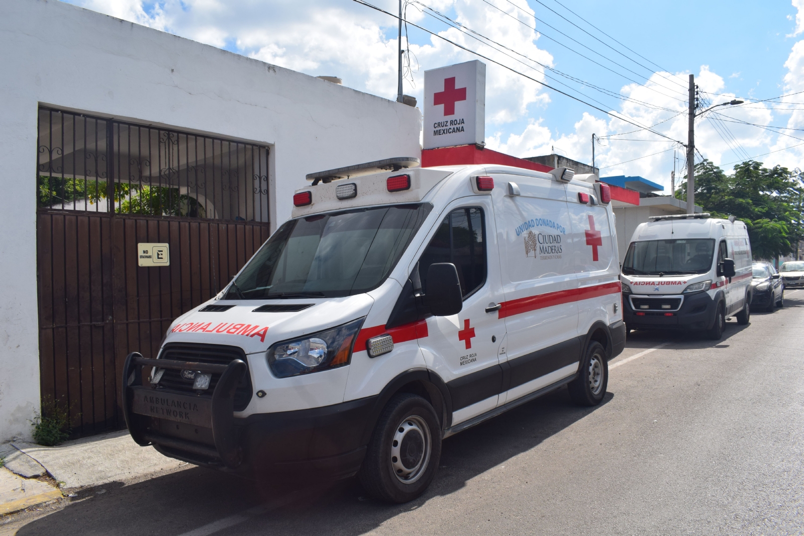 Ambulancia en Progreso, blanco de la delincuencia: Roban equipo de su interior