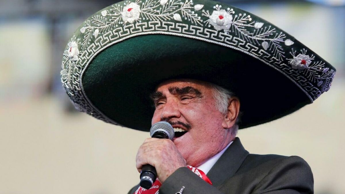 'El charro de Huentitán', considerado un ídolo de la música regional mexicana, murió a los 81 años.