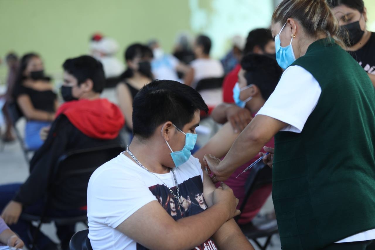 Comienza vacunación para adolescentes en 37 municipios de Yucatán