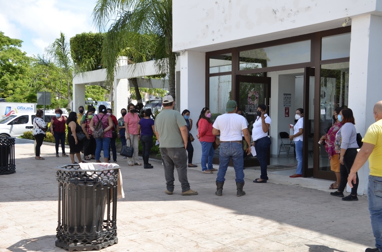 Trabajadores de Sutpmidec demandan al Alcalde de Ciudad del Carmen por despido injustificado