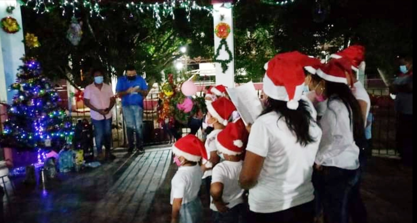 Vandalizan decoración navideña a una semana de colocarse en parque de Tenabo, Campeche