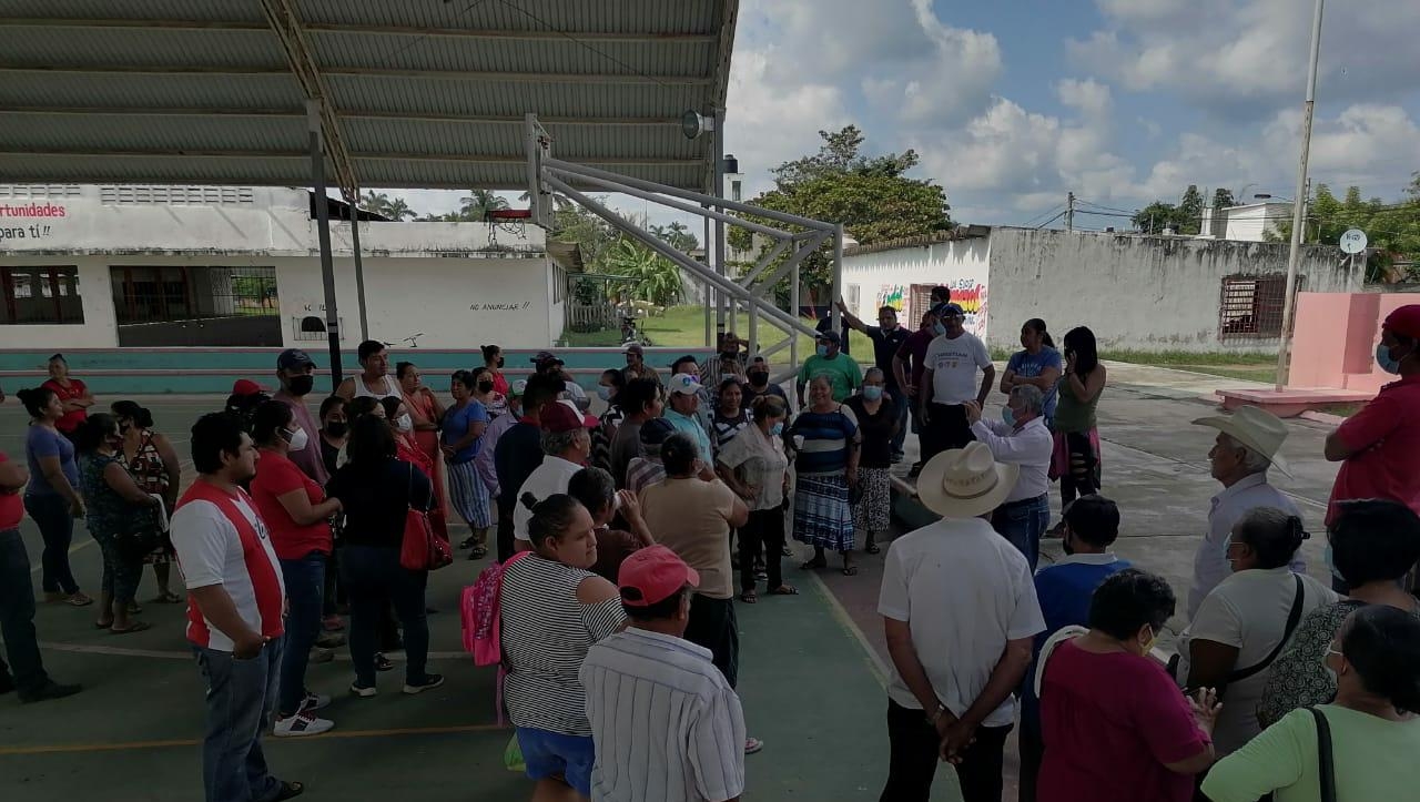 Pobladores de Nuevo Progreso, Ciudad del Carmen, rechazan a nueva Comisaria