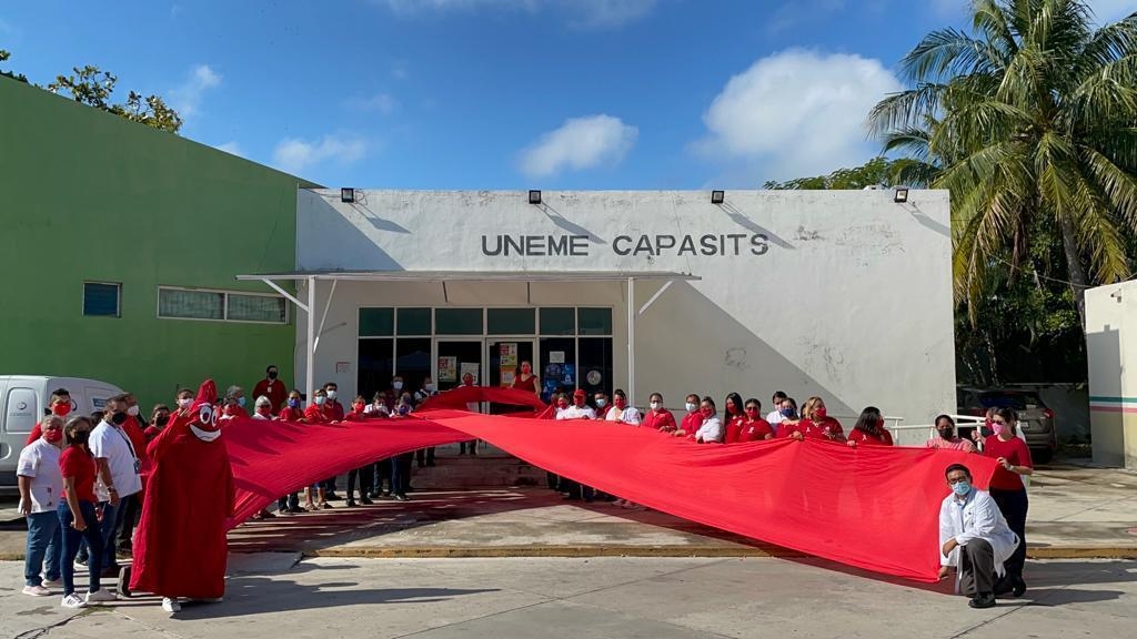 ONUSIDA realiza Marcha del Silencio y del Moño Rojo en Ciudad del Carmen