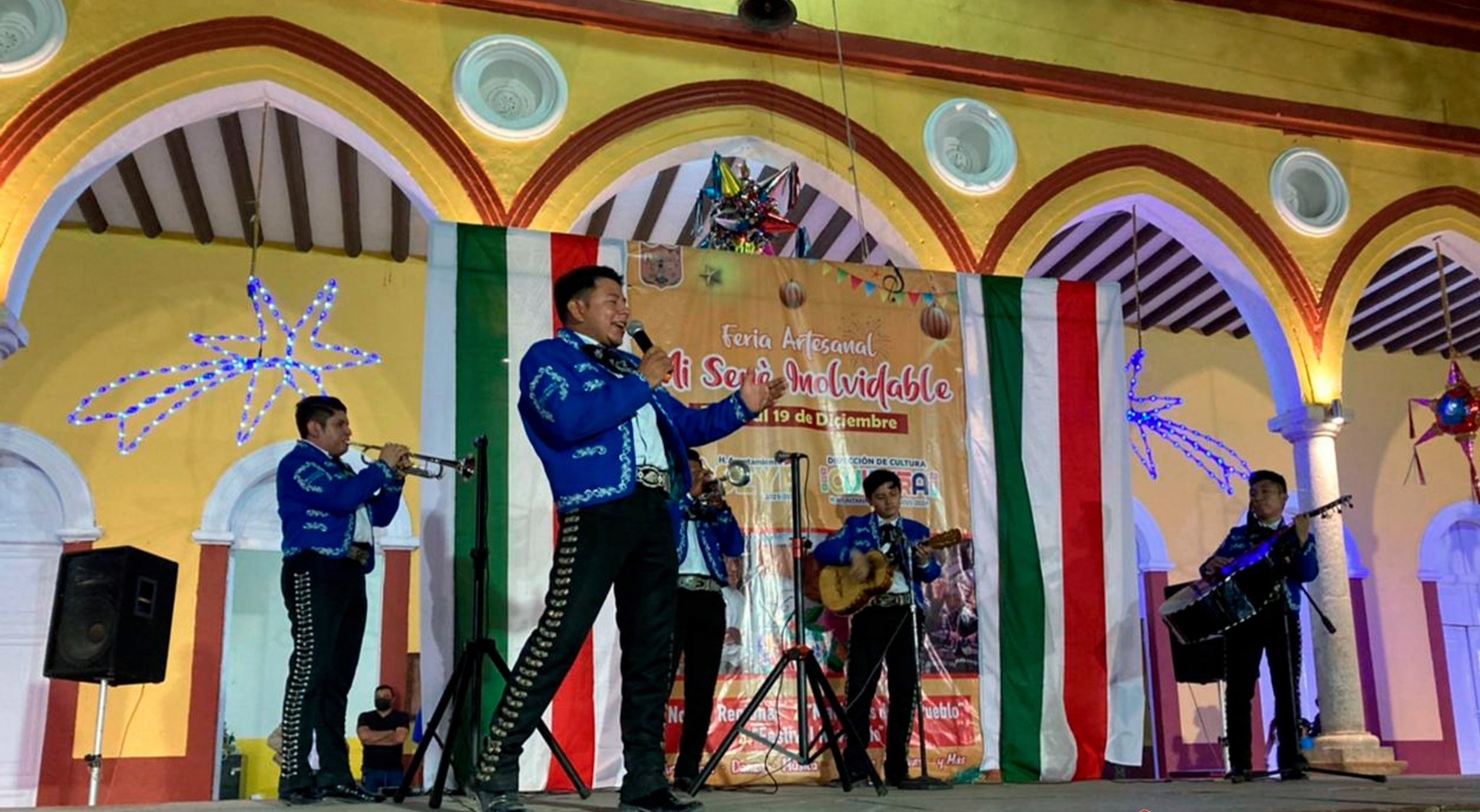 Feria artesanal "Mi Seyé Inolvidable" dedica su segundo día a la música de mariachi