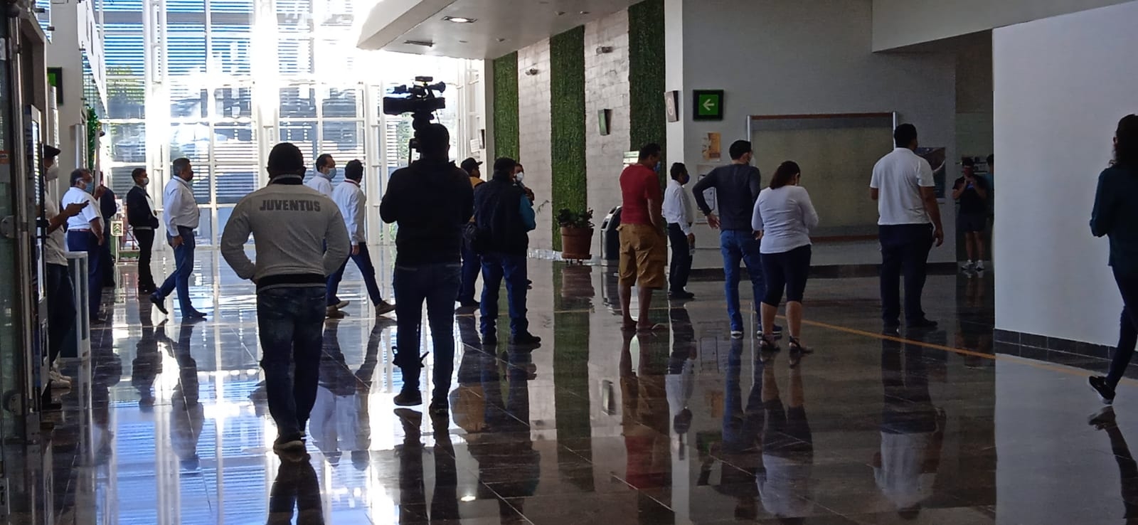 Arriban 160 pasajeros al aeropuerto de Campeche previo a Nochebuena: VIDEO