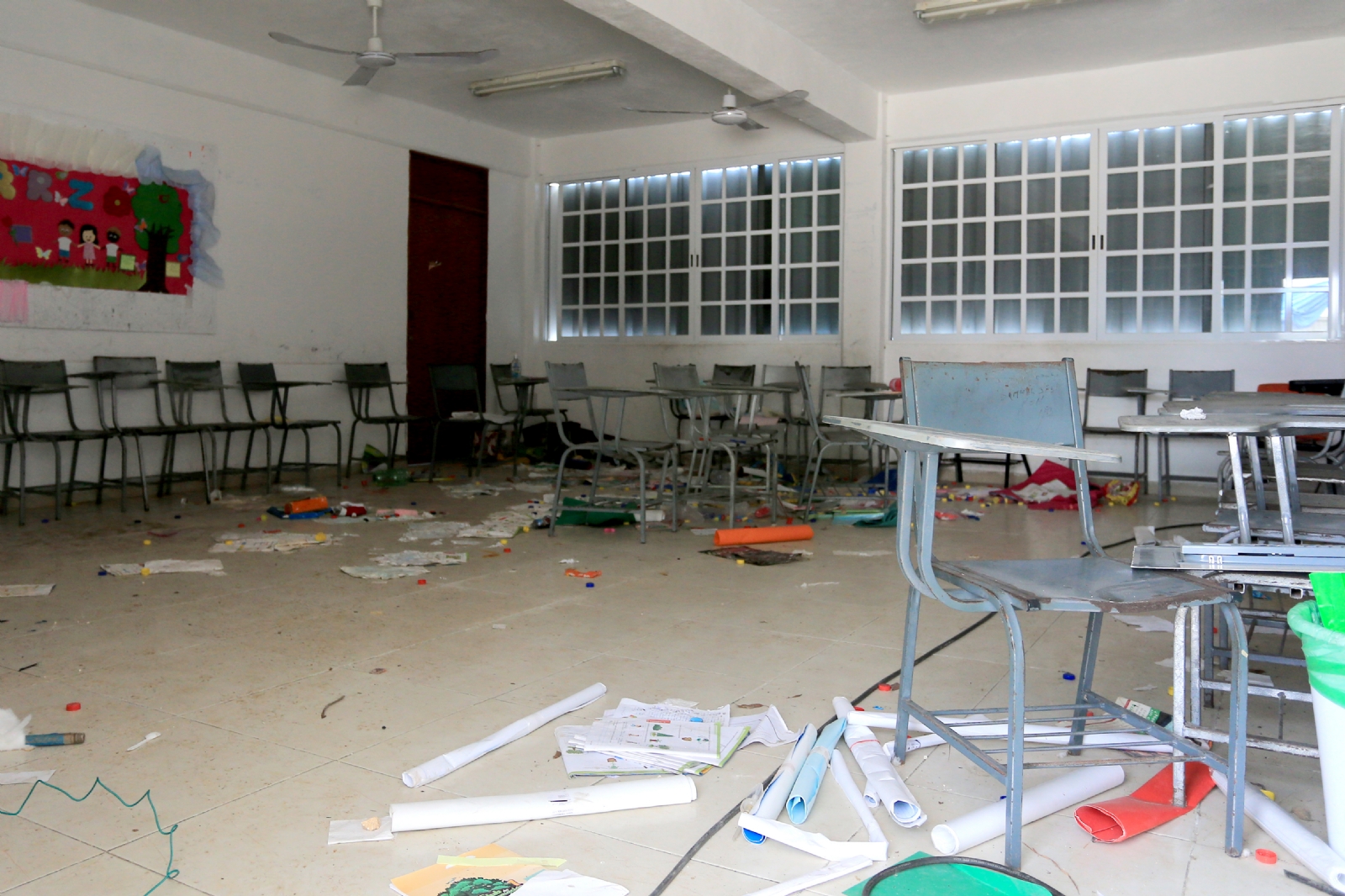 Dañadas y vandalizadas, así se encuentran las escuelas para niños con discapacidad en Cancún