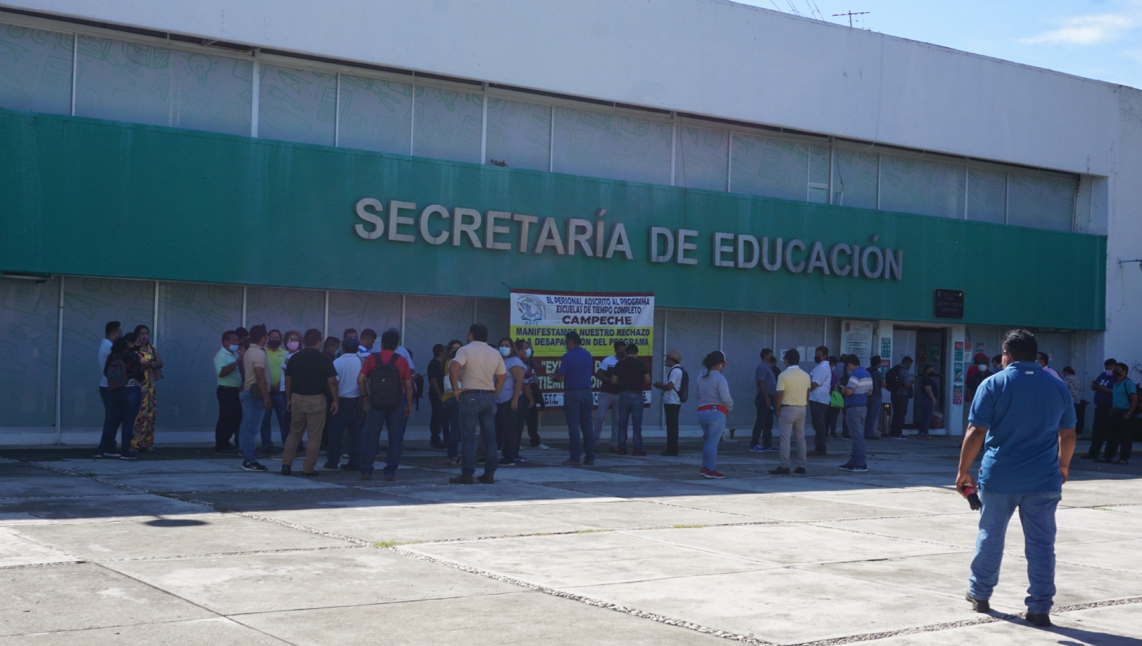 Docentes de Campeche denuncian irregularidad en la entrega de plazas de escuelas indígenas