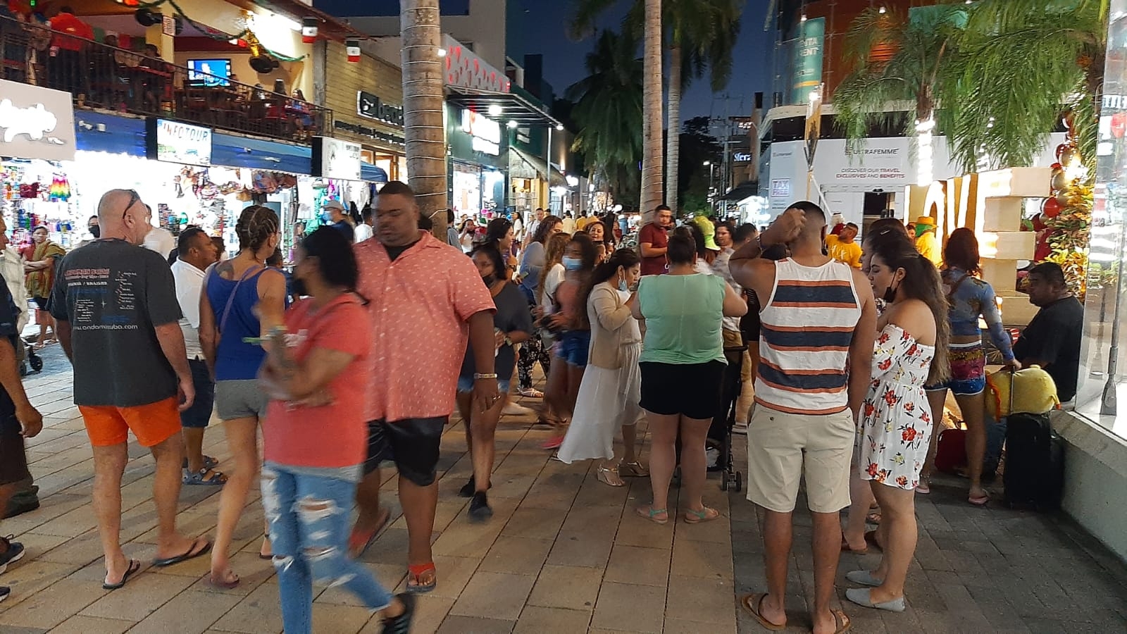 Establecimientos deberán tener aval de Cofepris para realizar eventos masivos en Playa del Carmen