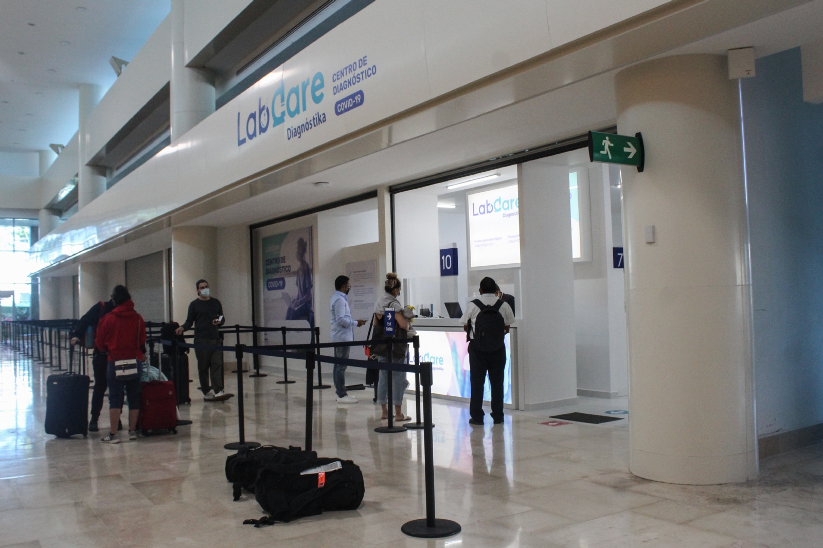 Aeropuerto de Cancún no impedirá arribo de turistas por nueva cepa del COVID-19