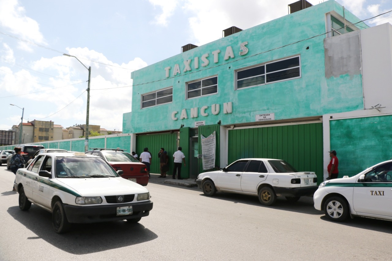 Tras trifulca, inicia conteo de votos en el Sindicato de Taxistas de Cancún