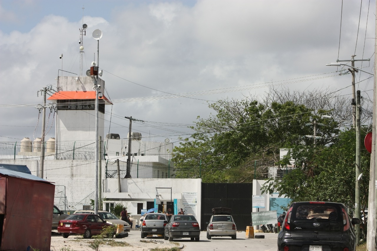 Fiscalía General del Estado detuvo a un presunto ladrón de una tienda en Cancún