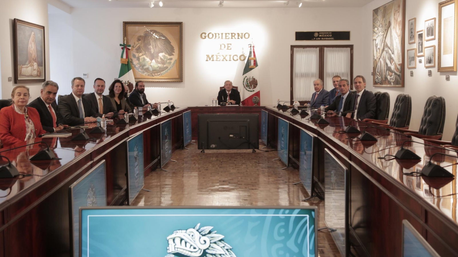López Obrador anuncia acuerdo con telefónicas para dar internet en zonas apartadas